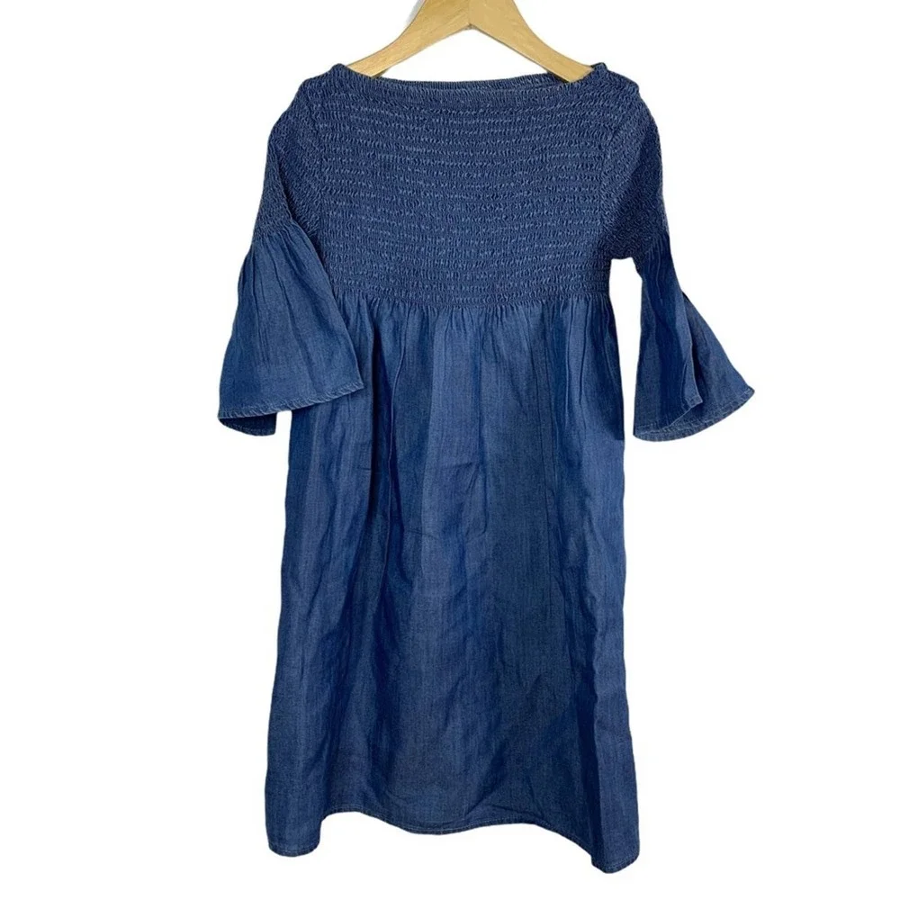 Gap smocked dress ruffle‎ sleeve S 6-7